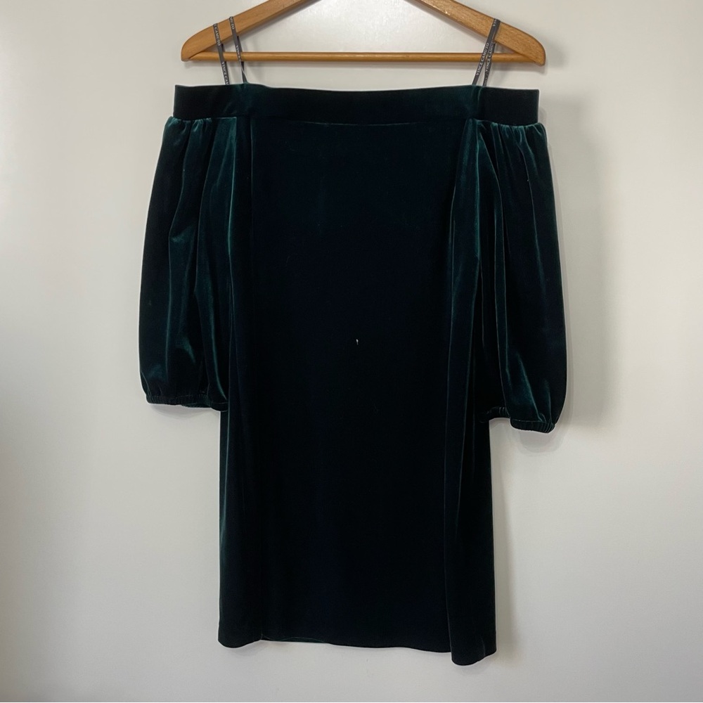 Vince Camuto Dark Green Off the Shoulder Velvety Sheath Dress 3/4 sleeve, size M
